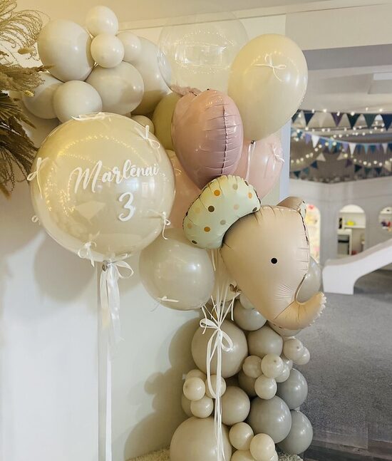 Hēlija baloni un balonu pušķi